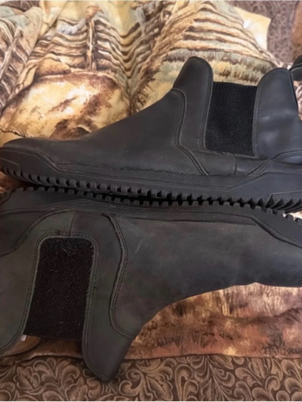 Women’s Xero Chelsea Boot